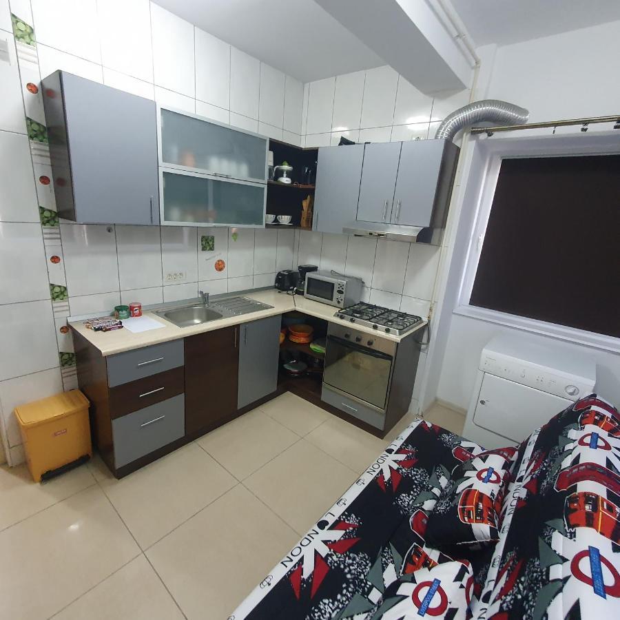 Апартаменти Apartament O Camera Мамая Екстер'єр фото