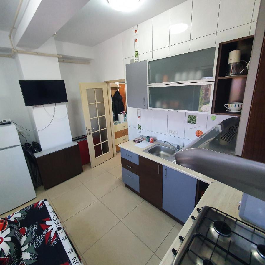Апартаменти Apartament O Camera Мамая Екстер'єр фото